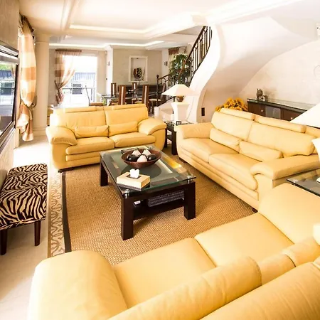 El Paradisio Splendid 5 Stars Atypical In With Overflowing Swiming Pool * Antibes