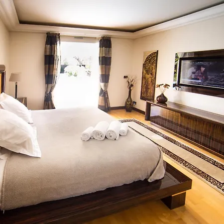 Willa El Paradisio Splendid 5 Stars Atypical In With Overflowing Swiming Pool