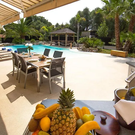 Villa El Paradisio Splendid 5 Stars Atypical In With Overflowing Swiming Pool Antibes