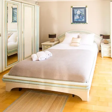 Villa El Paradisio Splendid 5 Stars Atypical In With Overflowing Swiming Pool Antibes