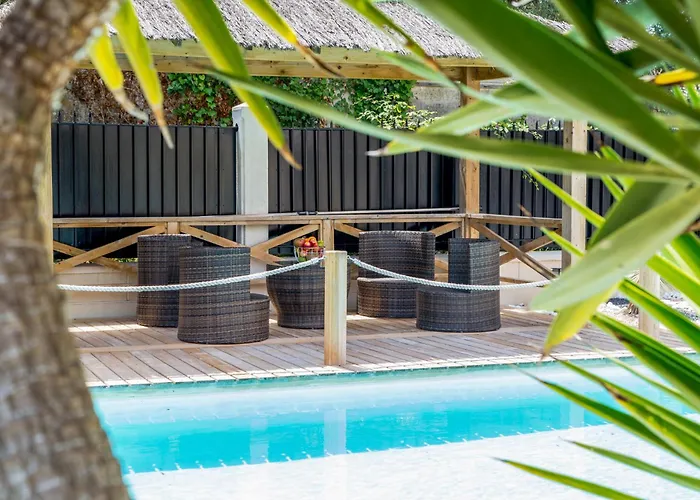 Stunning With Large Pool, Billiard And Mini-golf 别墅 昂蒂布